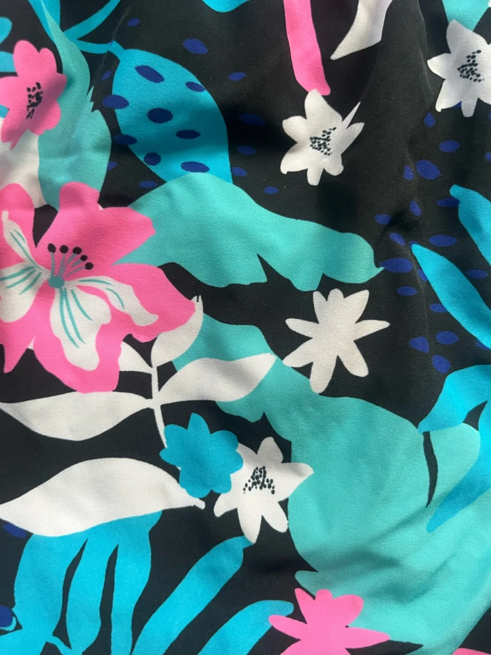 Chubbies The Juices 5.5” Inseam Black Blue Floral Swim Trunks Shorts Lined M Men